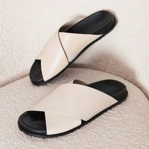 St. AGNI arne crossover sandal ecru size 8
